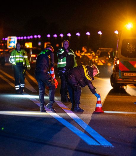 Vrouw (36) komt om het leven bij aanrijding op A325 tussen Nijmegen en Arnhem