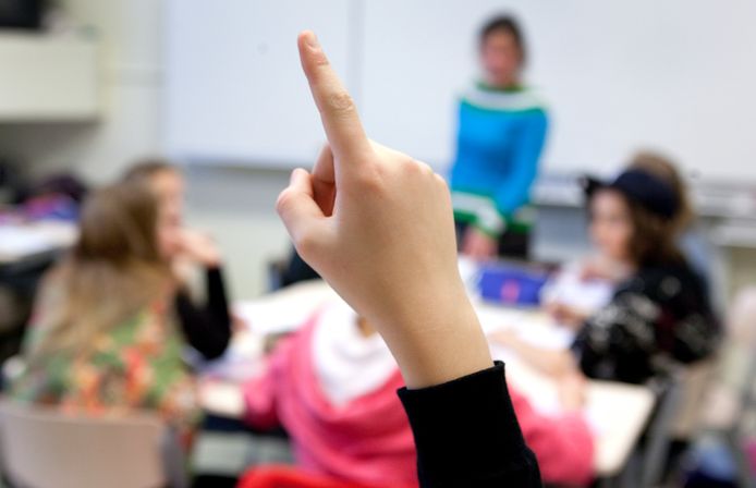 Op een aantal middelbare scholen beslissen ouders of hun kinderen naar het volgende schooljaar overgaan.