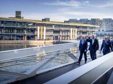 Buslading internationale vips naar Rotterdam, zó bijzonder is dit nieuwe kantoorgebouw