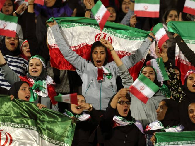 Vrouwen voor het eerst in dertig jaar welkom bij voetbalduel Iran