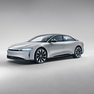 De Lucid Air: nieuwe standaard in e-auto’s of oude wijn in een nieuwe zak?