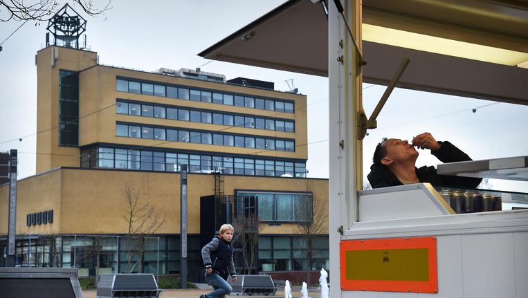 Moord, drugs, uzi's en een omstreden wethouder in een klein Limburgs stadje.