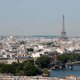 Buitenlanders proberen Parijs te ontvluchten