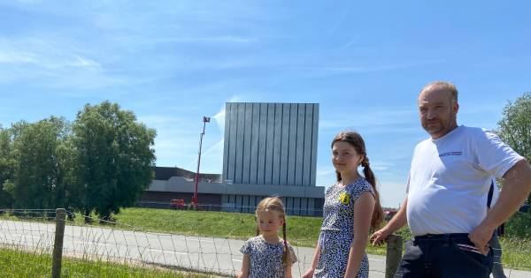 Hoogleraar bevestigt: 'Uitgesloten dat er straling is vrijgekomen door brand Dodewaard' - BN DeStem