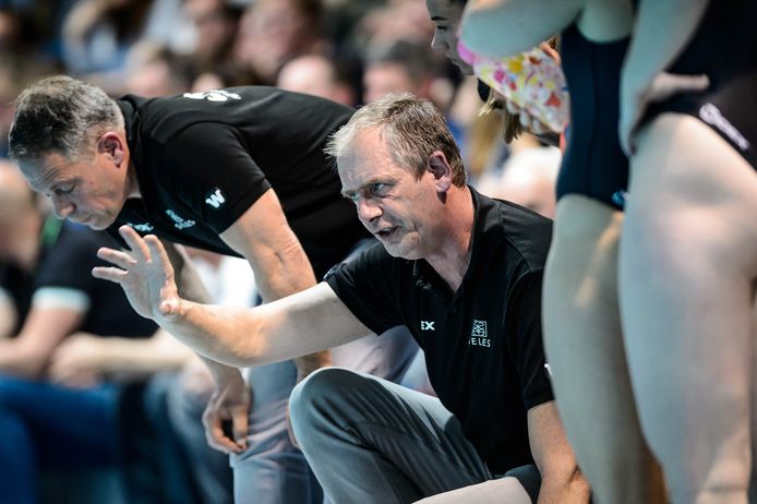 Coach John van den Burg weet nog niet wat hij volgend seizoen gaat doen.