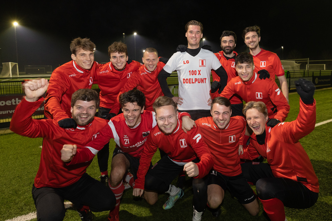 DVOL-kanon Geerlings met ketchupflestheorie van Van Nistelrooij in ...