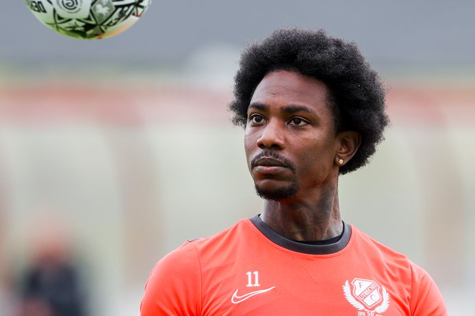 Eljero Elia.