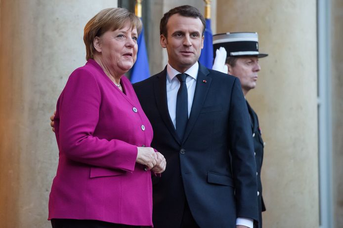 Merkel en Macron vandaag bij hun samenkomst in Parijs.