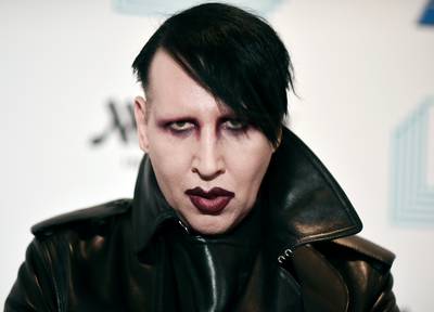 Marilyn Manson weer aangeklaagd voor seksueel misbruik, dit keer van minderjarig meisje: “Ze was nog maagd”