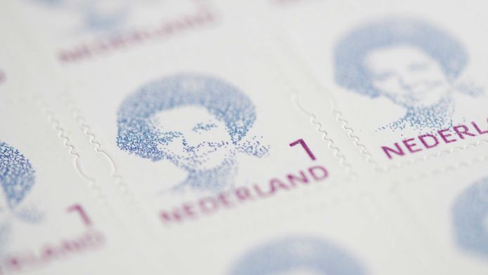 emulsie US dollar tekort Een brief versturen kan nu ook zonder postzegel, mét app | Economie | AD.nl