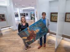 Er hangt geen jurk, maar Eindhovense kunst in het pashokje