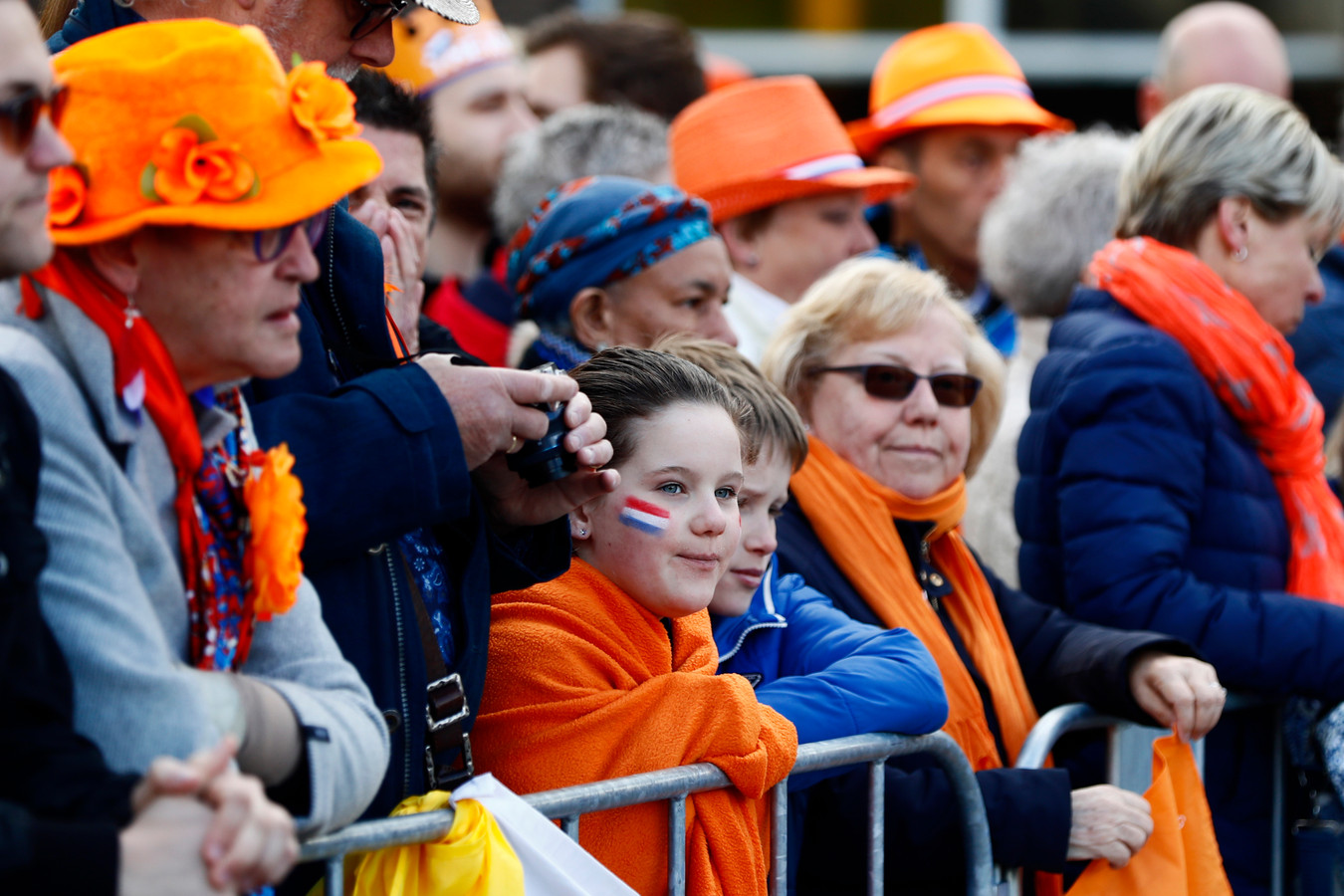 Oranje kleding online koningsdag