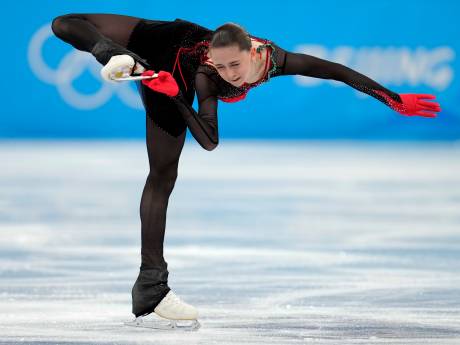 IOC: kunstrijdster Kamila Valieva mag het podium niet op voor medailles op Olympische Spelen