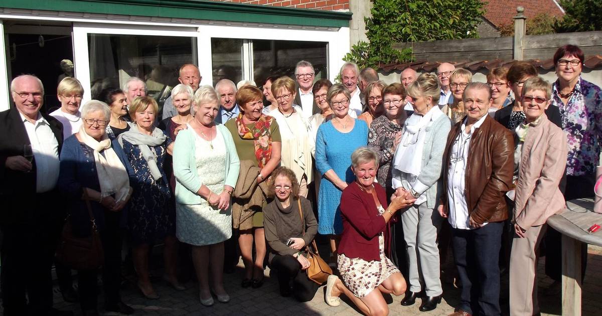 Reünie oudklasgenoten gemeente en kloosterschool is succes Erpe
