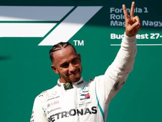 Hamilton komt nooit in de problemen in Hongarije en wint eenvoudig, Vandoorne valt uit na 51 laps