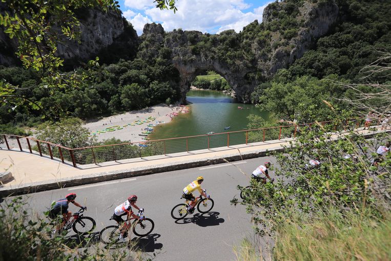 Come viene girato il tour: “I corridori sono gli attori di un film sulla Francia”