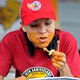 'Zwarte weduwe' eet 183 chickenwings in 12 minuten