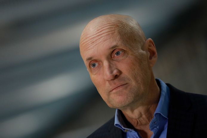 Ernst Kuipers, voorzitter van het Landelijk Netwerk Acute Zorg, gaf voor Kamerleden een technische briefing over het coronavirus.