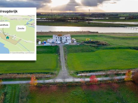 Na decennia wachten verrijst een paleis aan de IJssel bij Zwolle: ‘Lelijke puist’