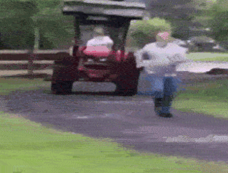 "Van mijn erf": bewoner moet op de loop voor buurman met tractor