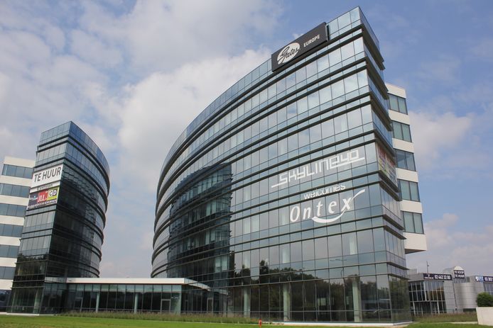 Ontex uit Erembodegem bouwt grote zonnepaneleninstallatie in het ...