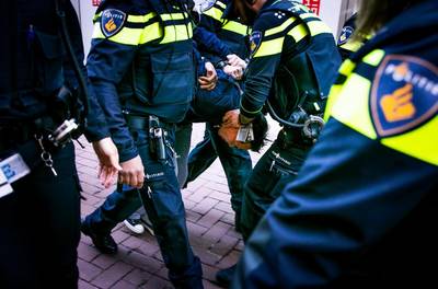 Schreeuwer Dam overgedragen aan hulpinstelling