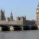 Brits parlement opnieuw vrijgegeven na vondst verdacht pakket: vals alarm