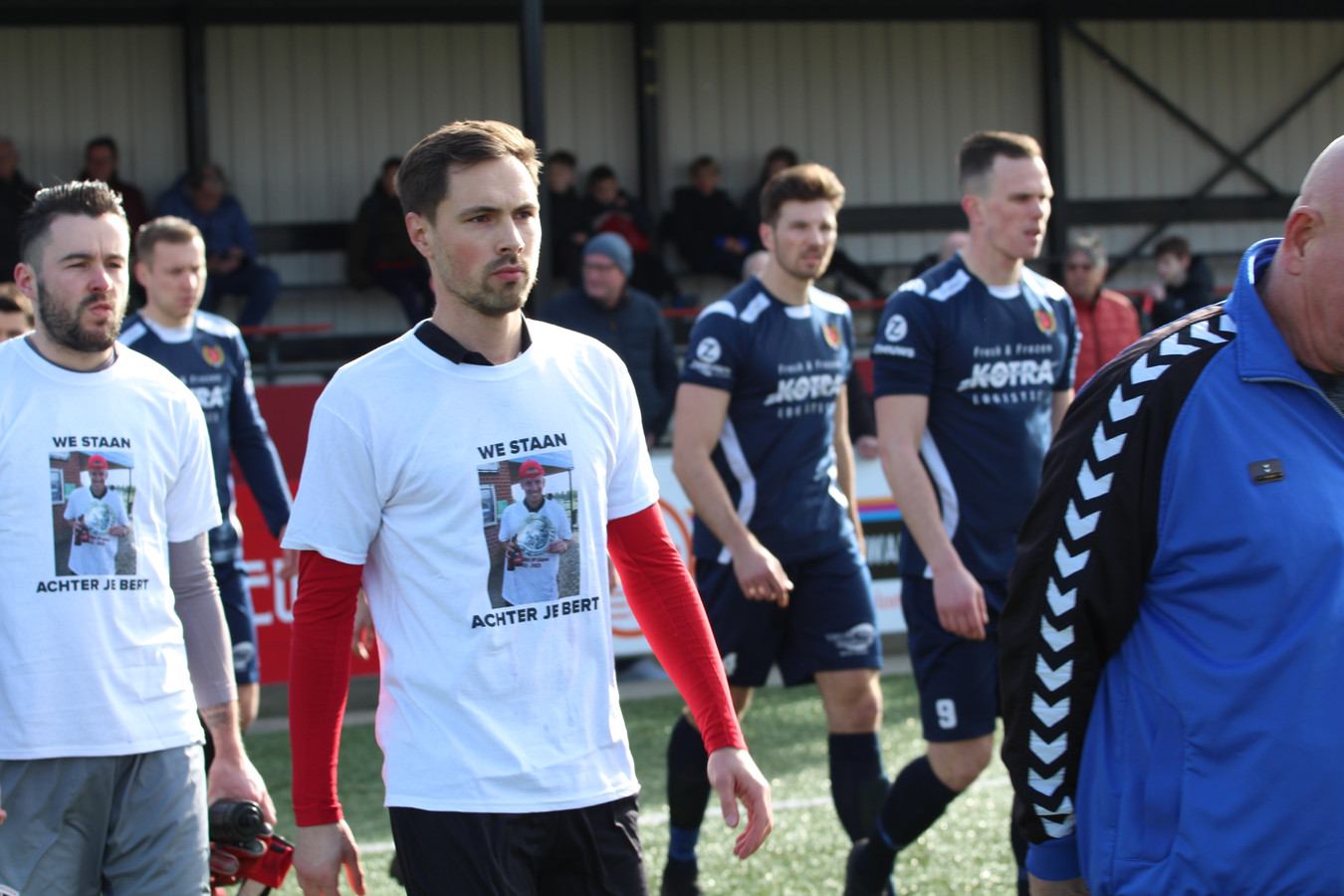 In het been van Terneuzen-voetballer Bert den Hamer groeide een grote tumor;  'Vanaf nu ben je kankerpatiënt' | Foto | pzc.nl