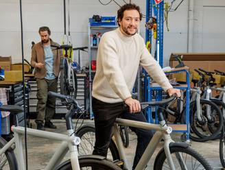 Bezweken fietsmerk VanMoof in nieuwe handen: ‘Faillissement is vaak onderdeel van succesverhaal’