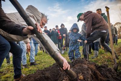 Er is nog geen appel te zien, maar nu al is Houts Voedselbos in trek