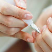 Ontstoken nagelriem? Dít kun je hiertegen doen