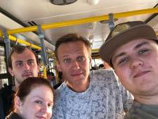 Les images de Navalny à l’aéroport juste avant son hospitalisation pour “empoisonnement”