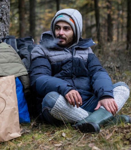 Le récit d'un migrant à la frontière entre l'UE et le Bélarus: “C’est un cauchemar”