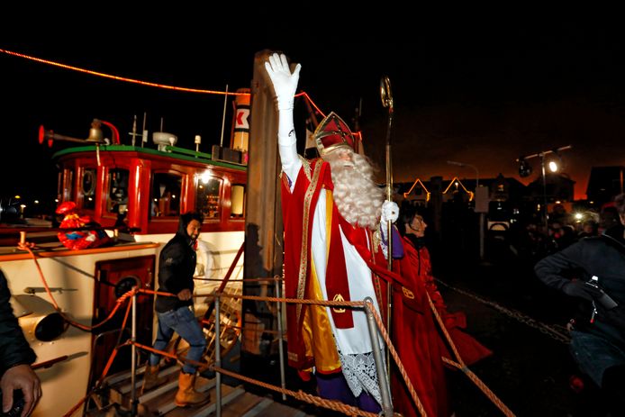 Het vertrek van Sinterklaas in 2018 in Hoek van Holland