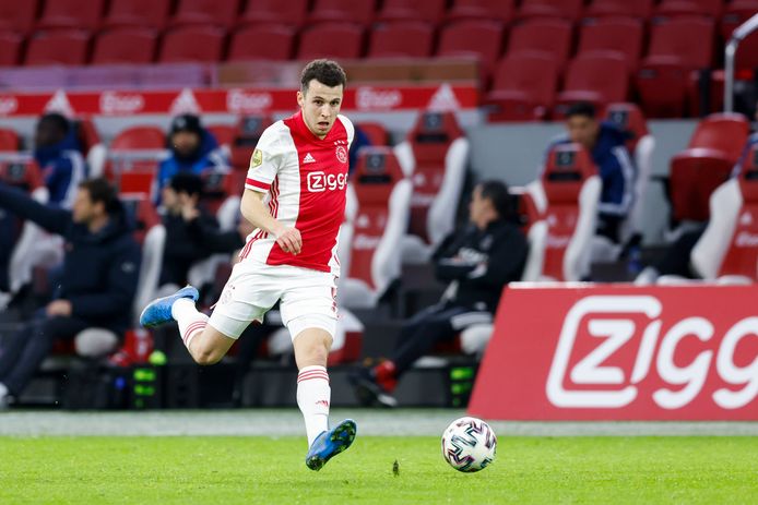 Oussama Idrissi blonk vorig seizoen uit bij AZ, maar komt er bij Ajax nauwelijks aan te pas als huurling.