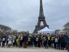 Manifestation à Paris pour demander la libération d’Olivier Vandecasteele