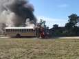 "Ze is een held", chauffeur redt 25 kinderen uit brandende schoolbus
