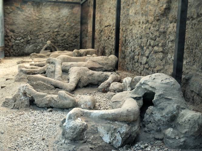 Skelet van jong kind op antieke site van Pompeï ontdekt