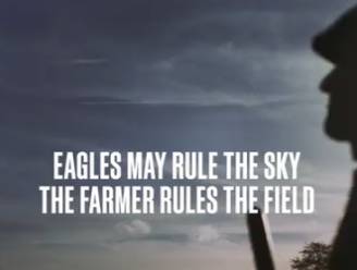 KIJK. Club luidt oorlogstrom voor match tegen Benfica met leuk filmpje: “The farmer rules the field”