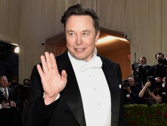 Elon Musk spreekt voor het eerst met Twitter-personeel: aliens, ontslagen en 1 miljard gebruikers komen ter sprake