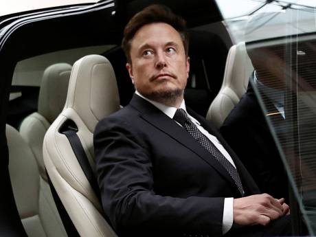 Musk ziet Twitter verder leeglopen: belangrijke bestuurder neemt ineens ontslag