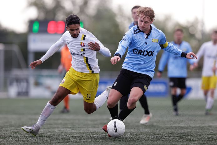 Het Bodegraafse ESTO en het Goudse DONK komen met het eerste elftal komend seizoen uit in het zaterdagvoetbal.