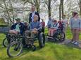 De offroad rolstoelen werden uitgetest en goed bevonden in De Vierklaver in Adegem.