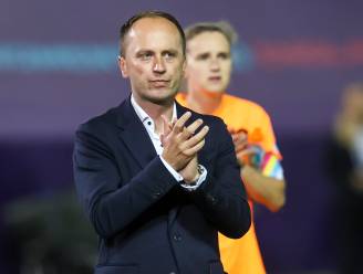 KNVB breekt met bondscoach Mark Parsons na tegenvallende prestaties: ‘Kunnen we ons niet veroorloven’