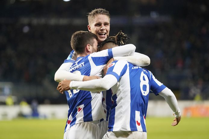 Heerenveen kon ondanks een sterke tweede helft net geen puntje uit het vuur slepen.