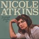 Nicole Atkins bezingt op ‘Goodnight Rhonda Lee’ laconiek haar eigen sores