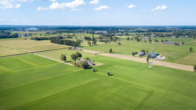 Huizenbouw op plek van boer die stopt: dé oplossing voor woningnood en stikstofcrisis?