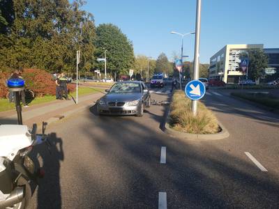 Erasmuslaan tijdelijk afgesloten na zwaar ongeval met fietser