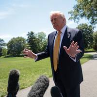 Zes doden bij Russische luchtaanval in Dnipropetrovsk • Oorlog in Oekraïne ‘is zeer dicht bij einde’, zegt Trump