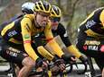 Tom Dumoulin neemt voorbeeld aan Mathieu van der Poel: ‘Mensen doen zo moeilijk over koersdagen’